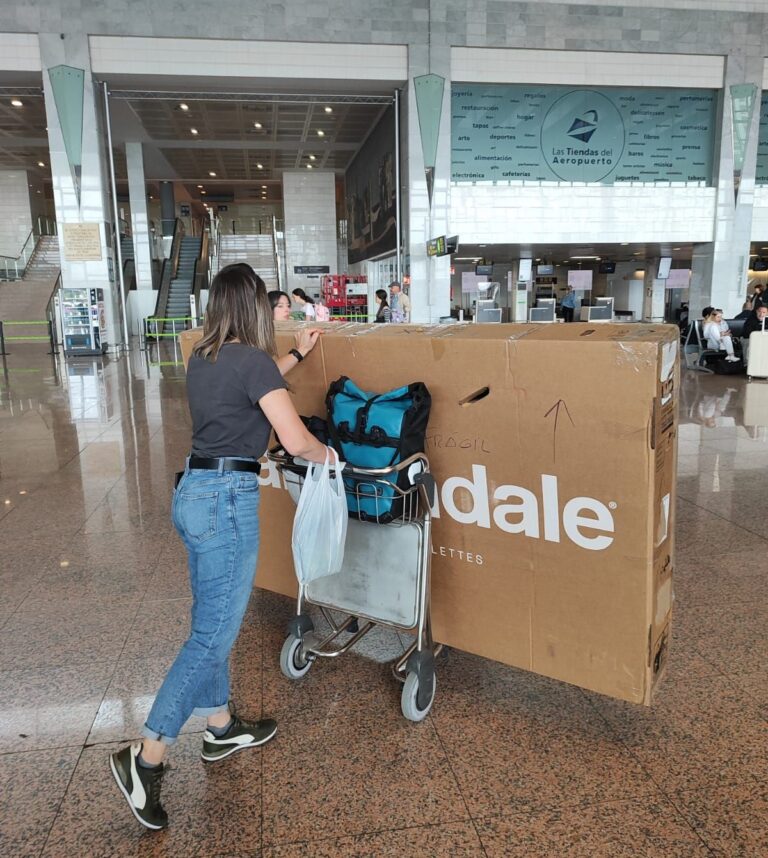 Cómo transportar el tándem en el avión
