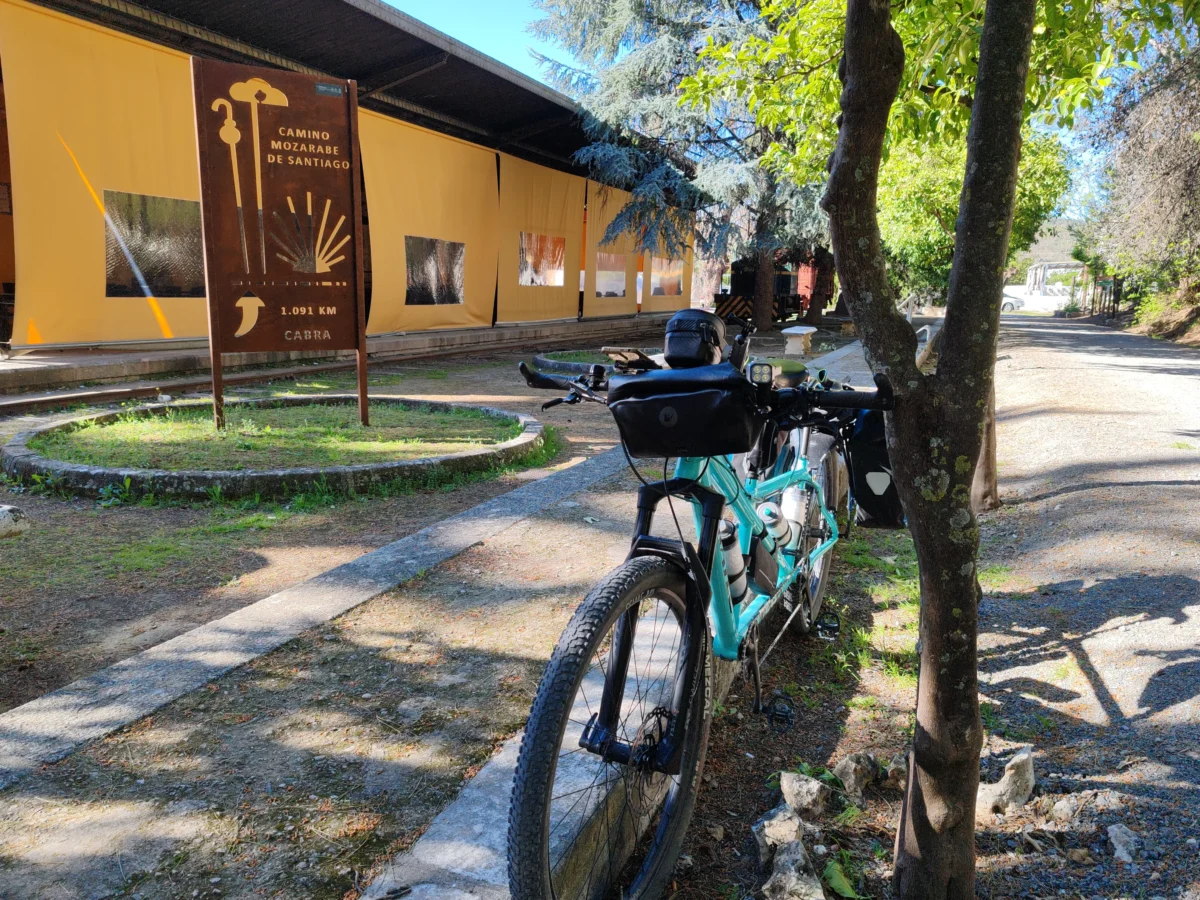 Vía verde del Aceite. Estación de Cabra.